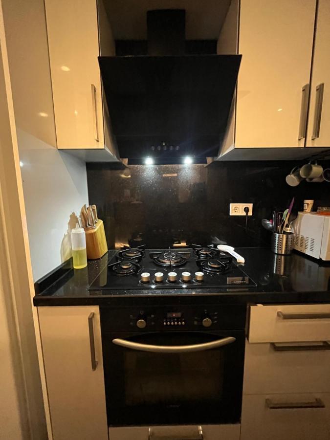 Wide Garden Flat Close To The Memoriall Hospital Hgyhomes2104 Истанбул Екстериор снимка