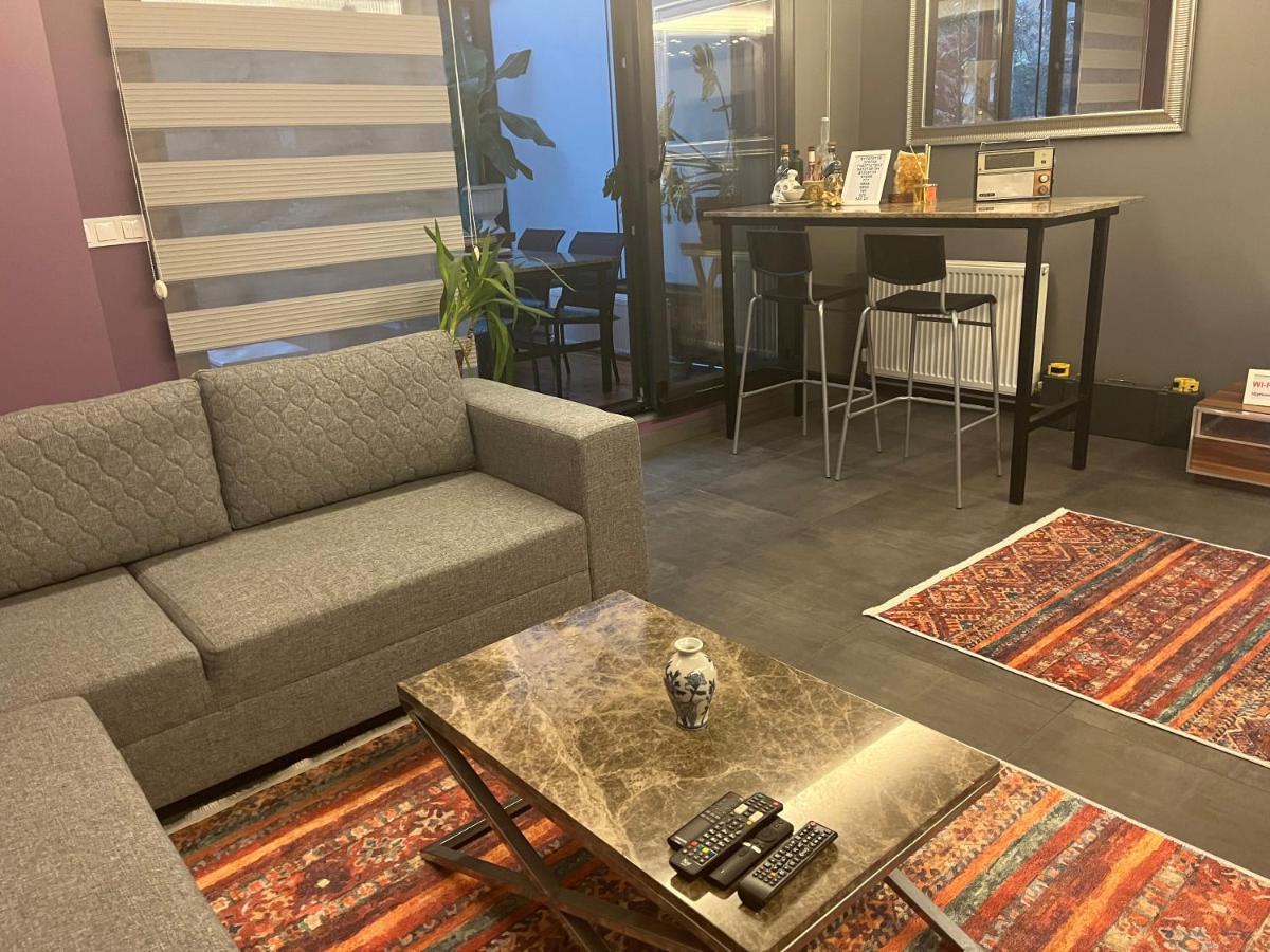 Wide Garden Flat Close To The Memoriall Hospital Hgyhomes2104 Истанбул Екстериор снимка